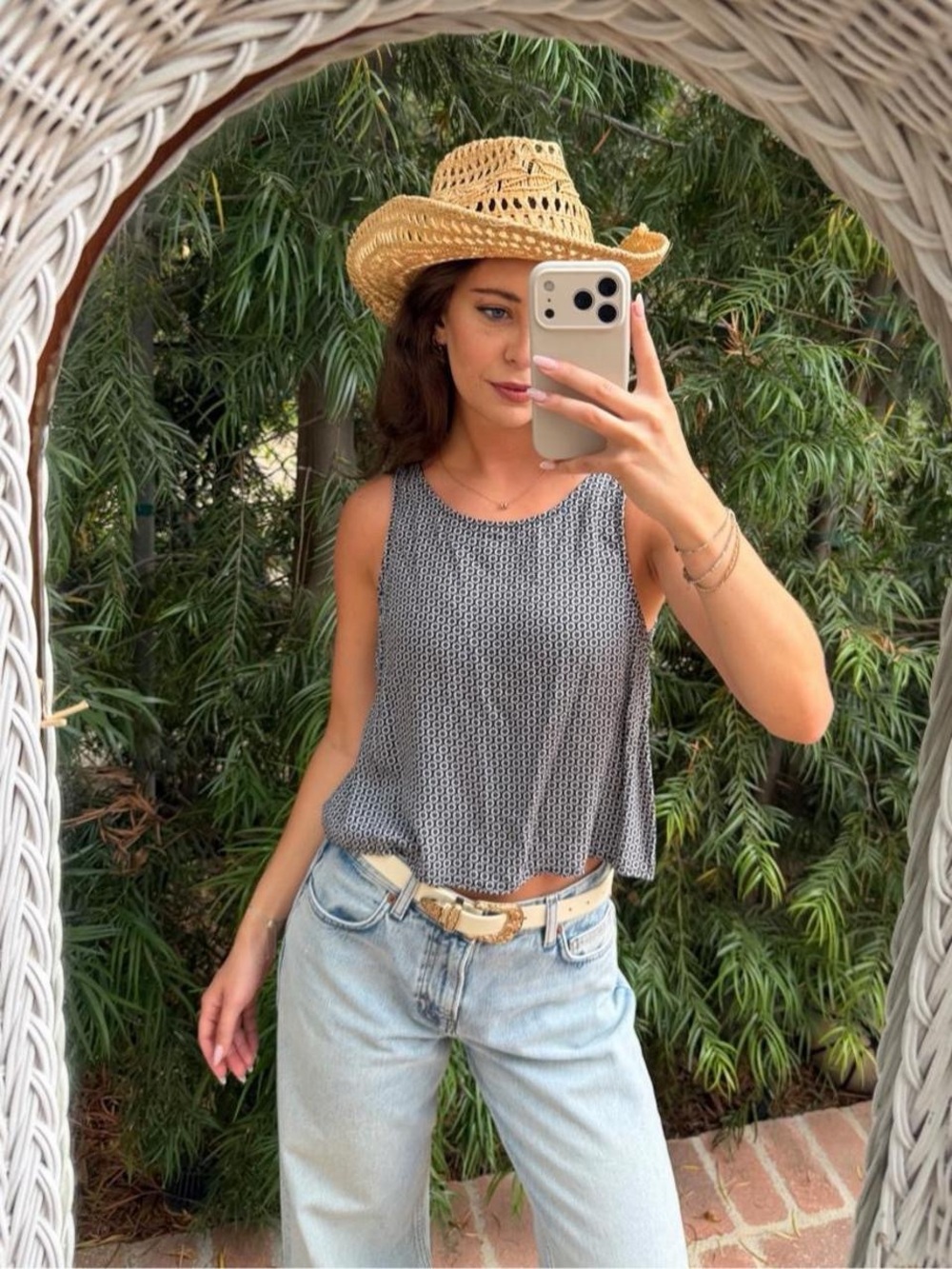 Brandy Melville white & black polka dot crop top / One size #summer #boho - Picture 3 of 5
